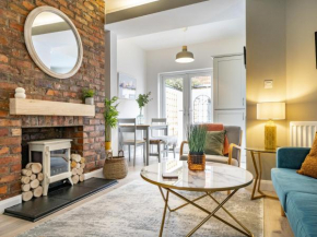Pass the Keys Rathcool Gorgeous Terrace with Outdoor Living Cafes and Bars